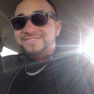 Meet your Posher, Diego